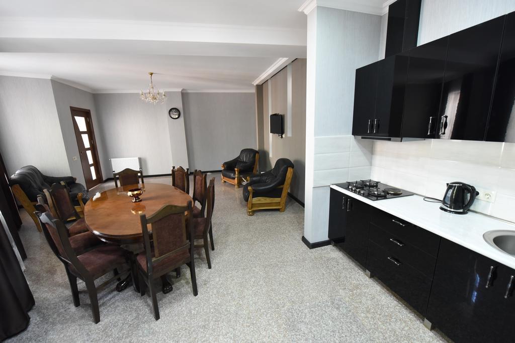 Ferienwohnung New House In Old Tbilisi Exterior foto