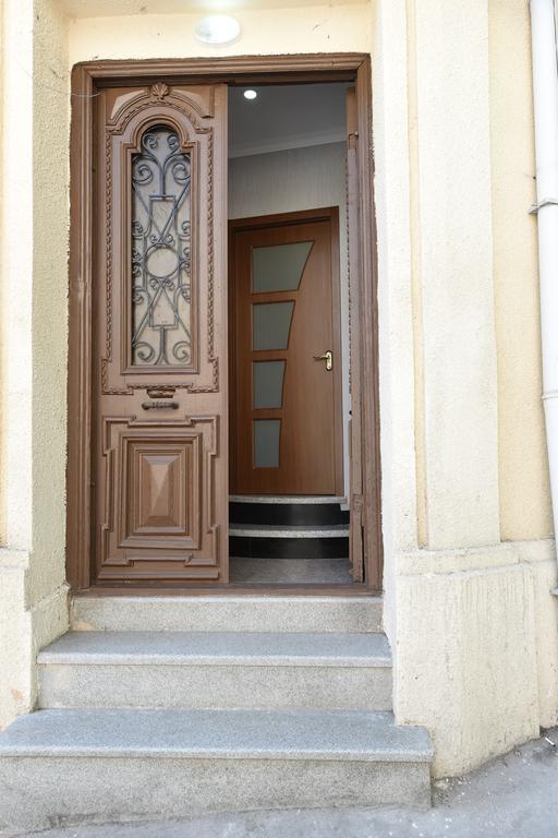 Ferienwohnung New House In Old Tbilisi Exterior foto
